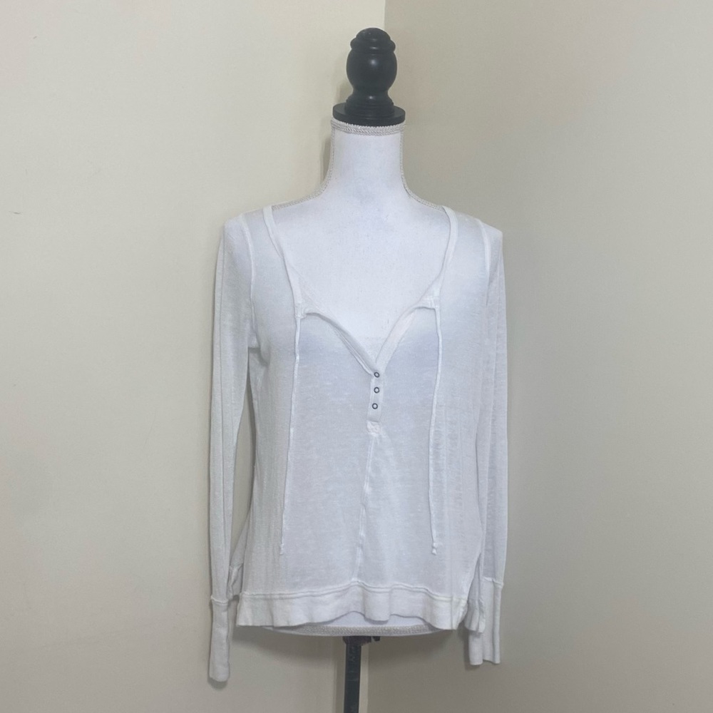 Free People We the Free || Woman’s Affogato Hacci Henley size Medium - Picture 5 of 10
